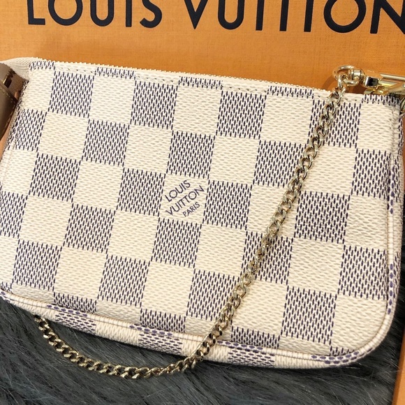 Louis Vuitton Mini Pochette - Damier Azur - Picture 2 of 7